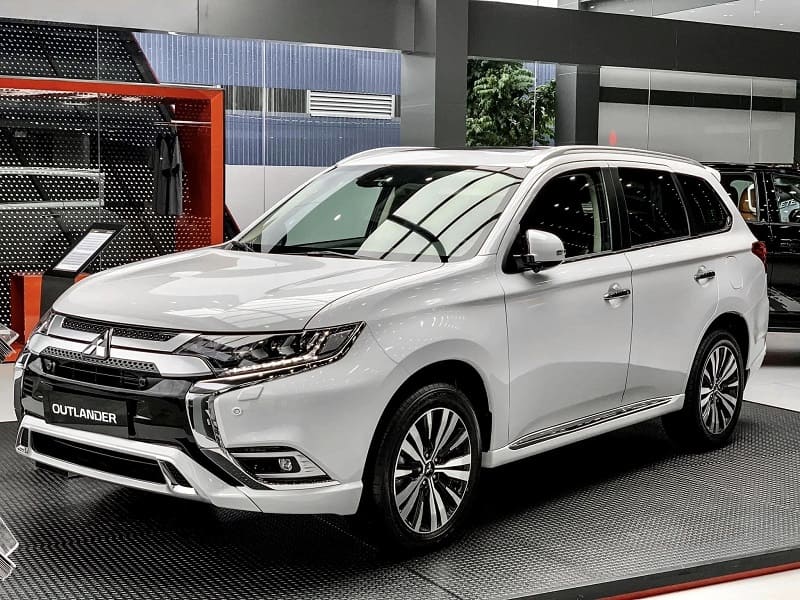 các dòng xe mitsubishi 7 chỗ 