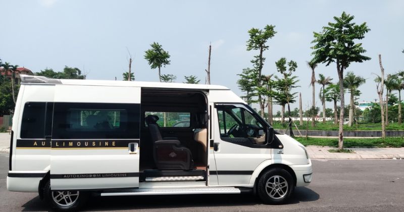 thuê xe dcar limousine hà nội