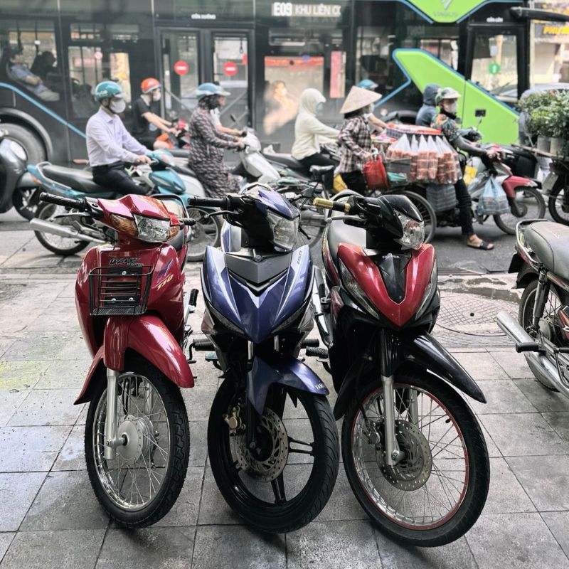 Motorbike Hà Nội Station