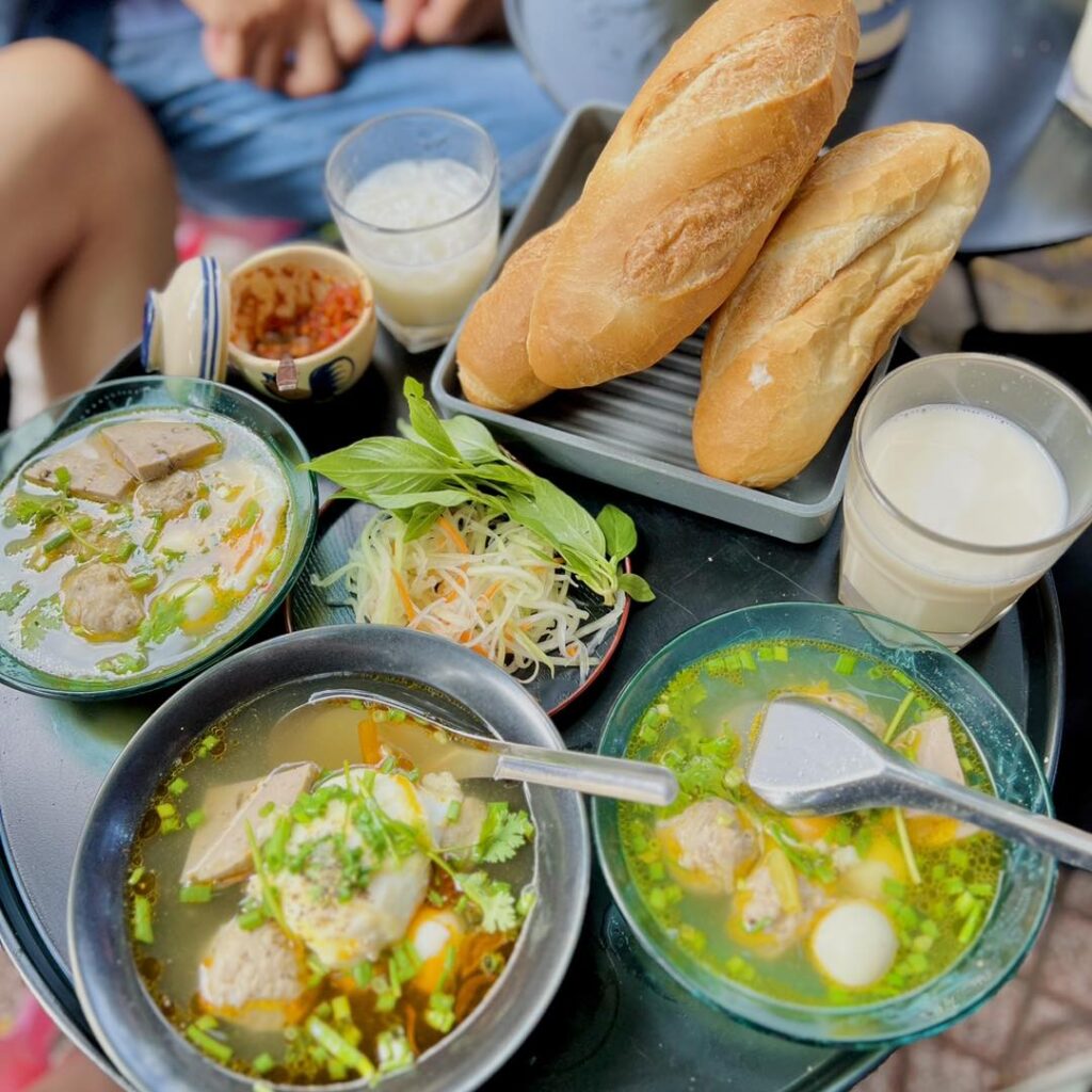 Bánh Mì Xíu Mại