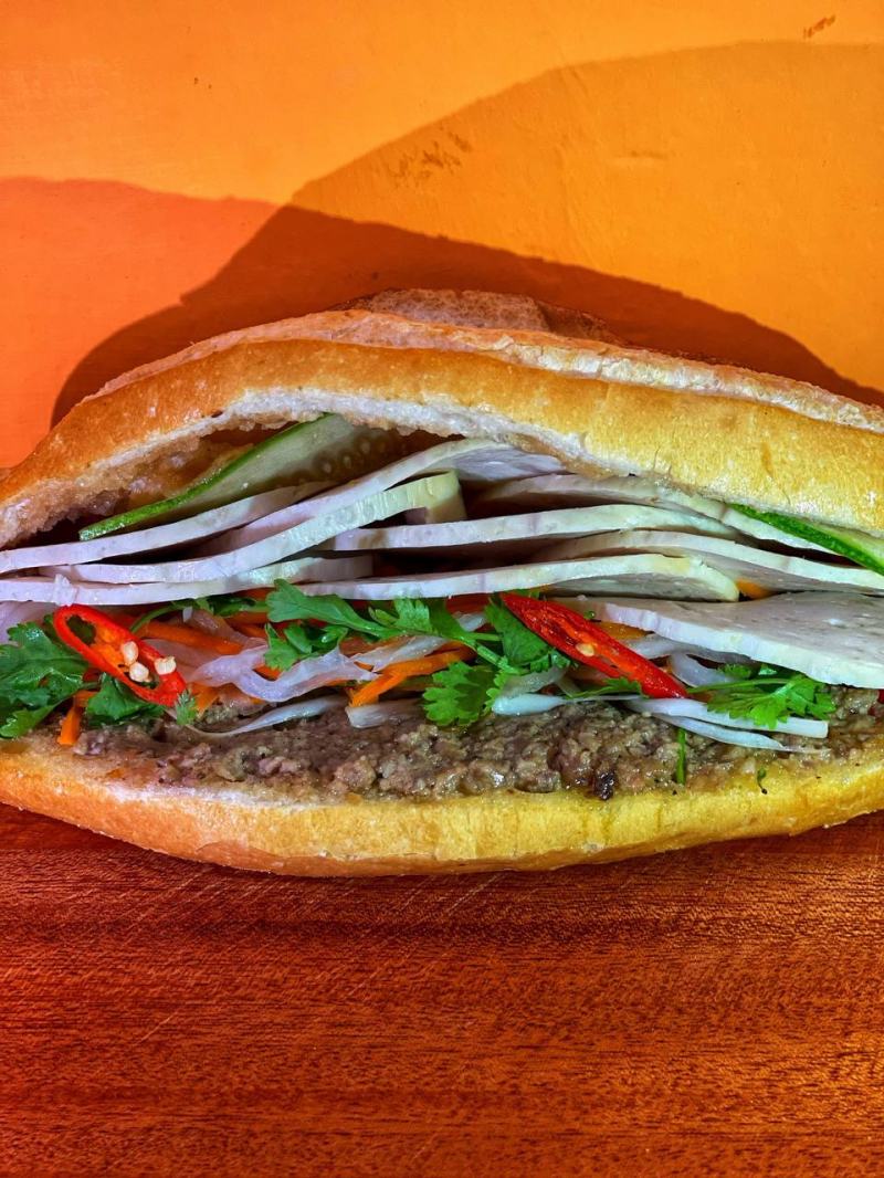 Bánh mì chả cá Nha Trang