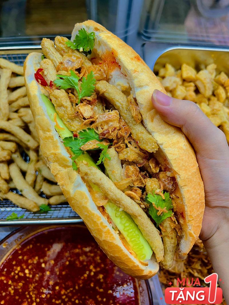 Bánh mì chả cá Nha Trang